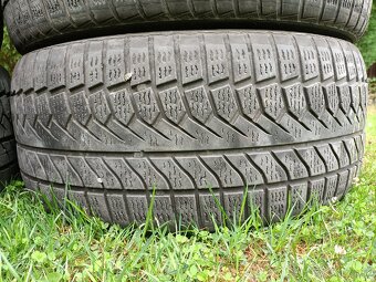 2ks zimné 235/40 R19 - 5