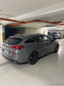 Hyundai i30 combi 1.5 TGDI Family r.v. 12/2020 - 5