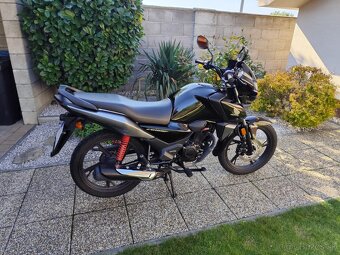 Honda cb125f - čierna - 5