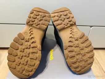 Chlapčenské zimné topánky veľ. 36 - 5