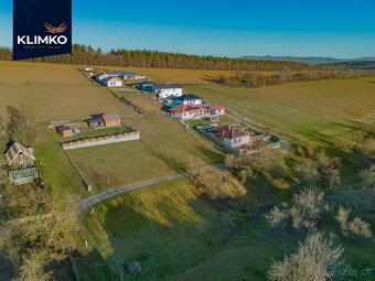 Slnečný pozemok v obci Bunde na predaj - 5