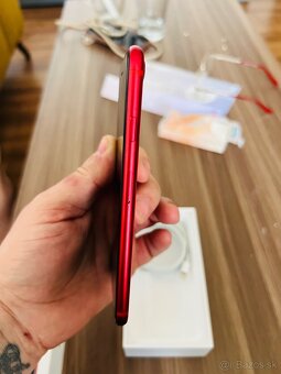 Iphone SE 2020 red - 5