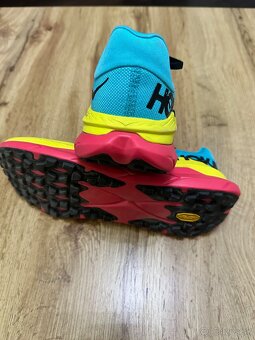 Hoka Tecton X - 5