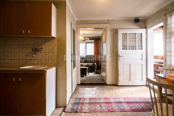 PREDAJ: Drevenica pri Ždiarskom potoku s príjemnou verandou, - 5