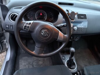Suzuki Swift 1.3 benzín 67kw - 5