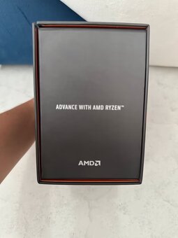 AMD Ryzen 7 7800X3D - 5