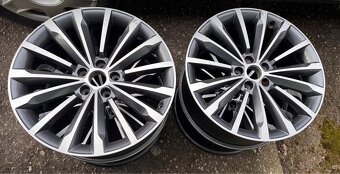Predám Hliníkové disky TRINITY Škoda 5x112 r19 - 5