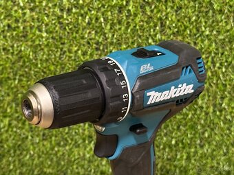 MAKITA Aku bezuhlíkový skrutkovač Li-ion LXT 18V DDF485 - 5