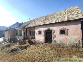 NOVÁ NIŽŠIA CENA Priestranný rodinný dom v pôvodnom stav - 5