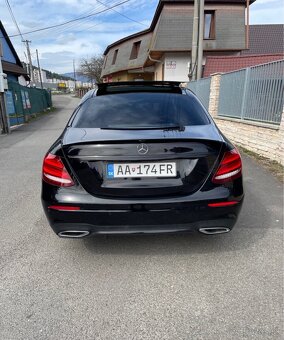 MERCEDES BENZ E350 AMG - 5