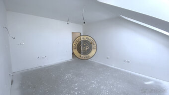 NA PREDAJ-3-izbový HOLOBYT na kľúč-príležitosť pre Airbnb - 5