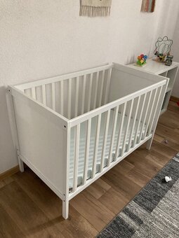 Detska Ikea postielka. - 5