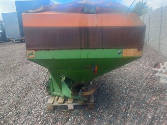 1500L Rozmetadlo AMAZONE ZA-U 1500 (plachta) - 5