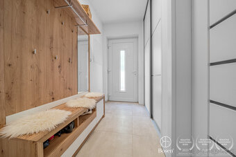 BOSEN | 4 izbový rodinný bungalov s bazénom - 5