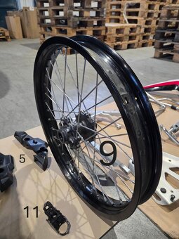 Predam diely na AFRICA TWIN 1100 - 5