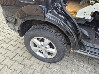 Kia sorento 2.5 crdi 125 kw diely - 5
