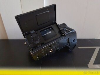 NIKON Z6 - 5