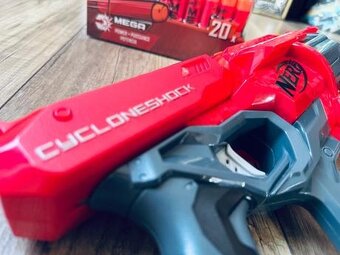 Nerf Mega Cycloneshock - s extra balením nábojo - 5
