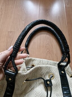 Veľká kabela ESCADA - 5