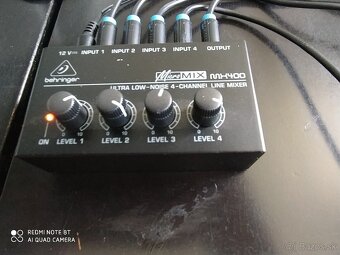 Micro mix Behringer MK-400 + 4 káble Vention - 5