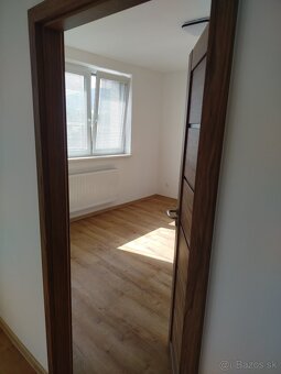 Na predaj 3izbový byt - 5