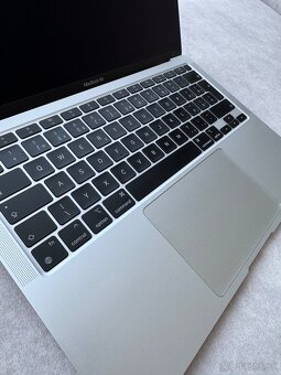 Apple MacBook Air 13” M1 256GB - 5