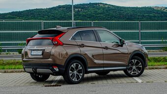 Mitsubishi Eclipse Cross 1.5 Turbo MIVEC Intense, 120 kW m6 - 5