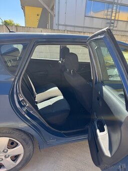 Kia ceed 1,4L benzin 2009 - 5