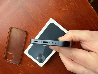 iPhone 13, Midnight, 128GB - 5