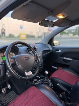 Ford Fiesta ST150 - 5
