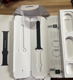 Predám smart hodinky Apple watch series 5 44 mm - 5