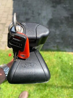 Priecniky original Ford Kuga - 5