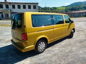 Predám VW caravelle 2.0 TDI CR 4x4 long verzia, r.v.2017 - 5