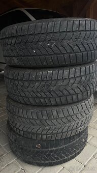 Predám zimné pneumatiky 215/55r18 - 5
