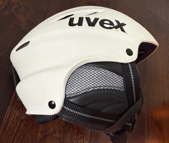 Lyžiarska prilba - 5