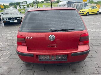 Volkswagen Golf 1.416v 55kw rok 2000 Edition - 5