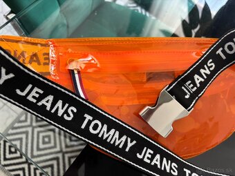 Tommy Hilfiger - 5
