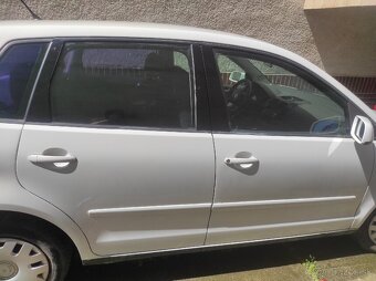 Volkswagen Polo 1.2 benzín 3V 2002r - 5