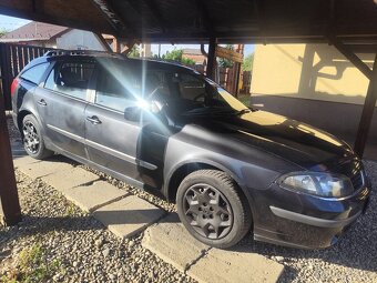 Renault Laguna Grandtour 2,0 benzin - 5