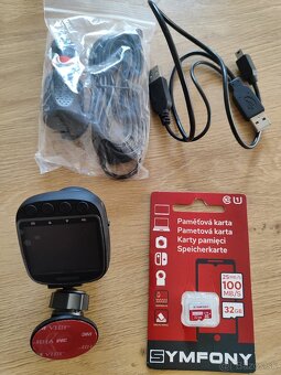 Palubná kamera do auta GLOBALSEC HD MINI - plus MicroSD 32GB - 5