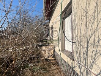 Dražba rodinného domu v obci Bruty okres Nové Zámky - 5