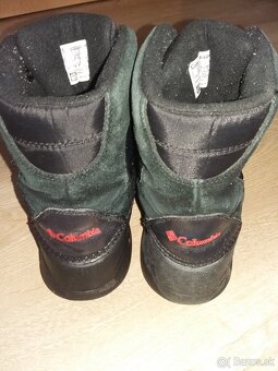 Predám ľahké čižmy zn.Columbia, nepremokavé, teplé veľ.32 - 5