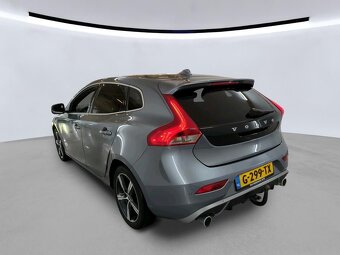 Volvo V40 R-design - 5
