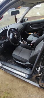 Golf 1.9 tdi , 74kW, 2003 - 5