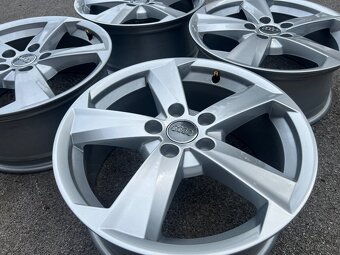 ORIGINAL AUDI Q2/Q3 DISKY 5x112 R17 TOP - 5