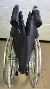 invalidny vozík 50cm odľahčeny - 5