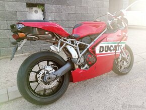 Ducati 749 - 5