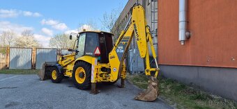 Komatsu WB93R  traktorbager - 5