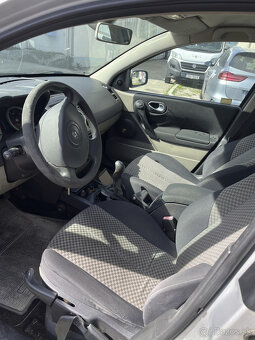 Renault Megane 2 1.6 16V - nepojazdne - 5