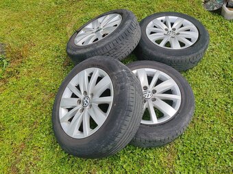VW 5x112 R16- 205/60 R16 Borbet - 5